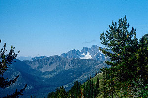 Grasshopper Pass in distance, from along Tatie Basin