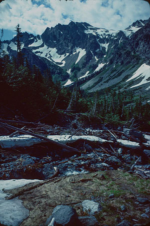 Ice Lakes trail