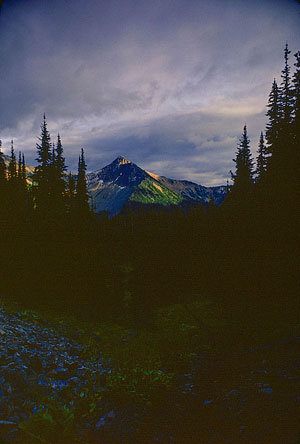 022-Soda-Peak-from-Hopkins-Lk