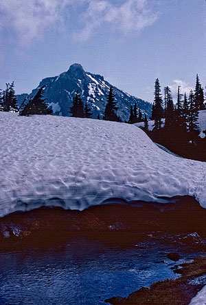 Hibox Mt. and snow bridge