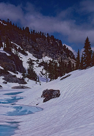 Rampart Lakes early thaw