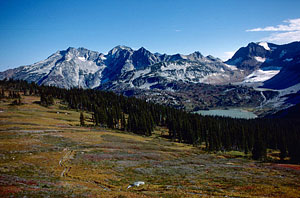 lyman-lakes-from-cloudy-pass