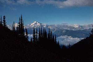 003-glacier-peak-clouds