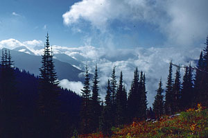 004-glacier-peak-clouds