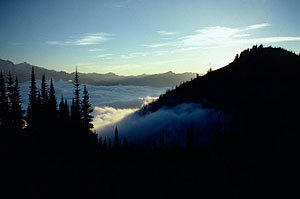 006-glacier-peak-clouds