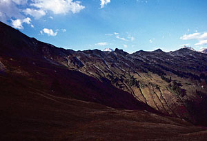 glacier-peak-from-white-pass-1